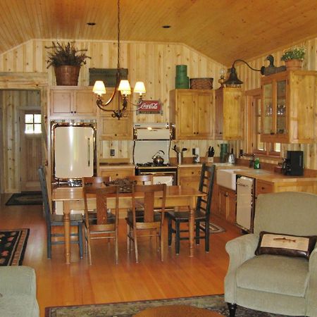 Lake Creek Lodge Bend Eksteriør bilde